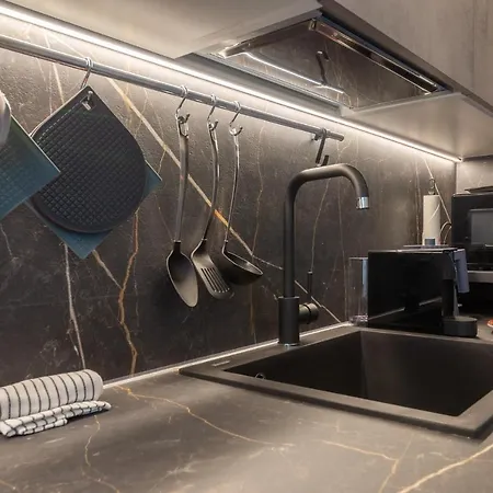 Liberty 37 Boutique * Terst