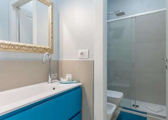 Liberty 37 Boutique * Trieste